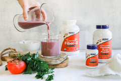 NOW Foods envase junto a objetos para comparar tamaño