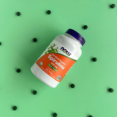 NOW Foods frasco junto a alimentos en cocina, uso diario práctico