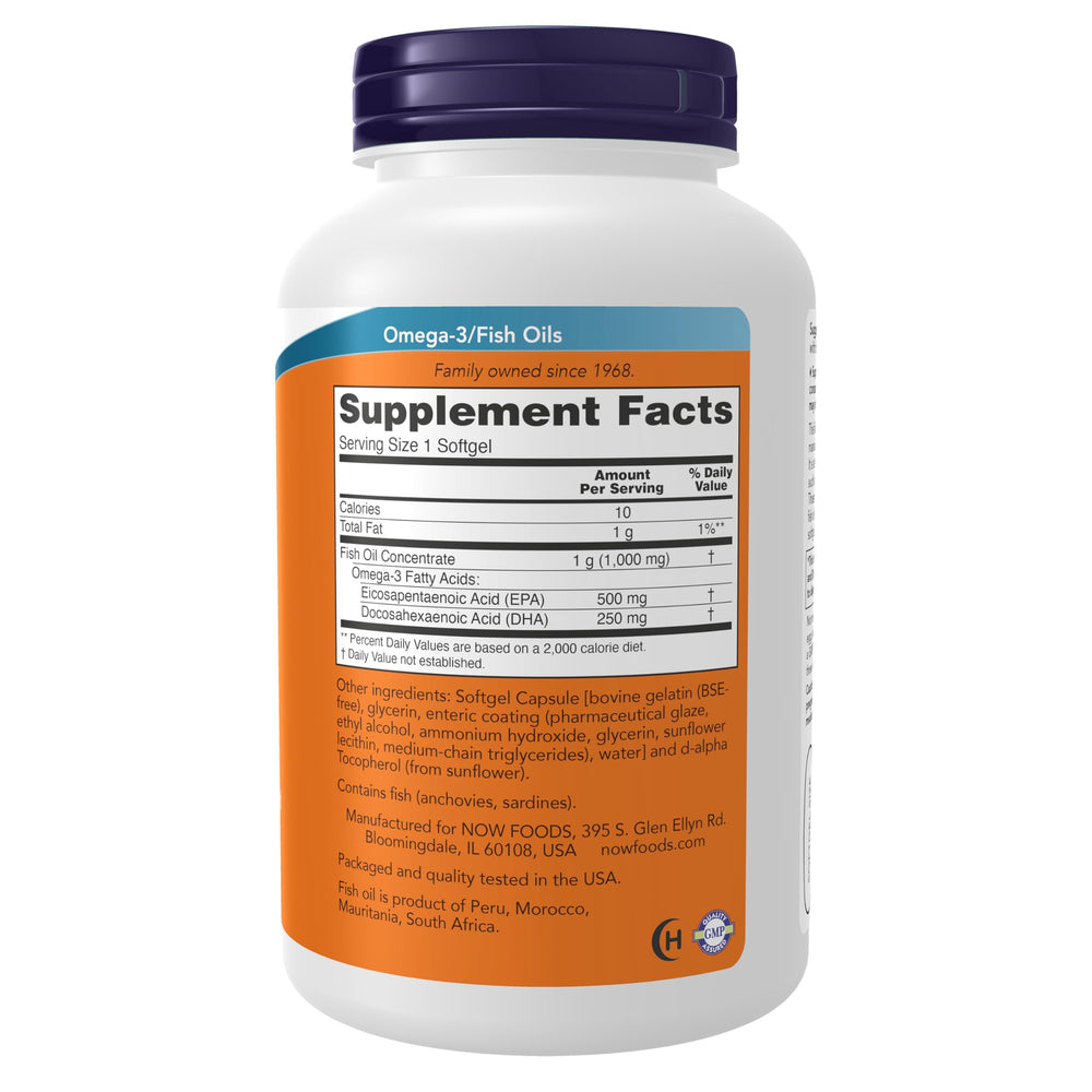 NOW Foods cápsula blanda en primer plano, claridad de EPA y DHA por porción