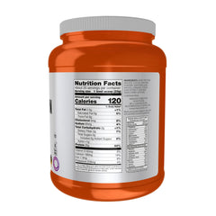 Detalle del polvo cremoso de NOW Foods Whey Protein Isolate que facilita mezclas suaves