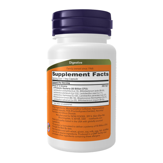 Primer plano de una cápsula de NOW Probiotic-10 resaltando textura y forma vegana