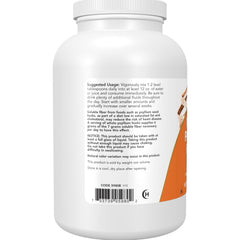 NOW Foods cucharada de psyllium vertida en vaso, mezcla rápida para consumo inmediato