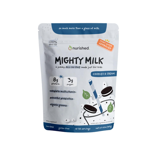 Envase Nurished mostrando la etiqueta cookies & cream y beneficios visibles