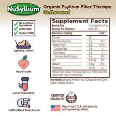 Comparación de envase NuSyllium con una mano mostrando tamaño y porciones