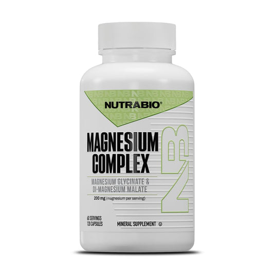 NutraBio frasco frontal mostrando la marca y el producto para confianza