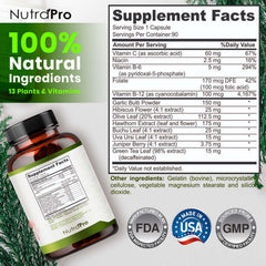 Persona sujetando NutraPro para mostrar tamaño y uso práctico