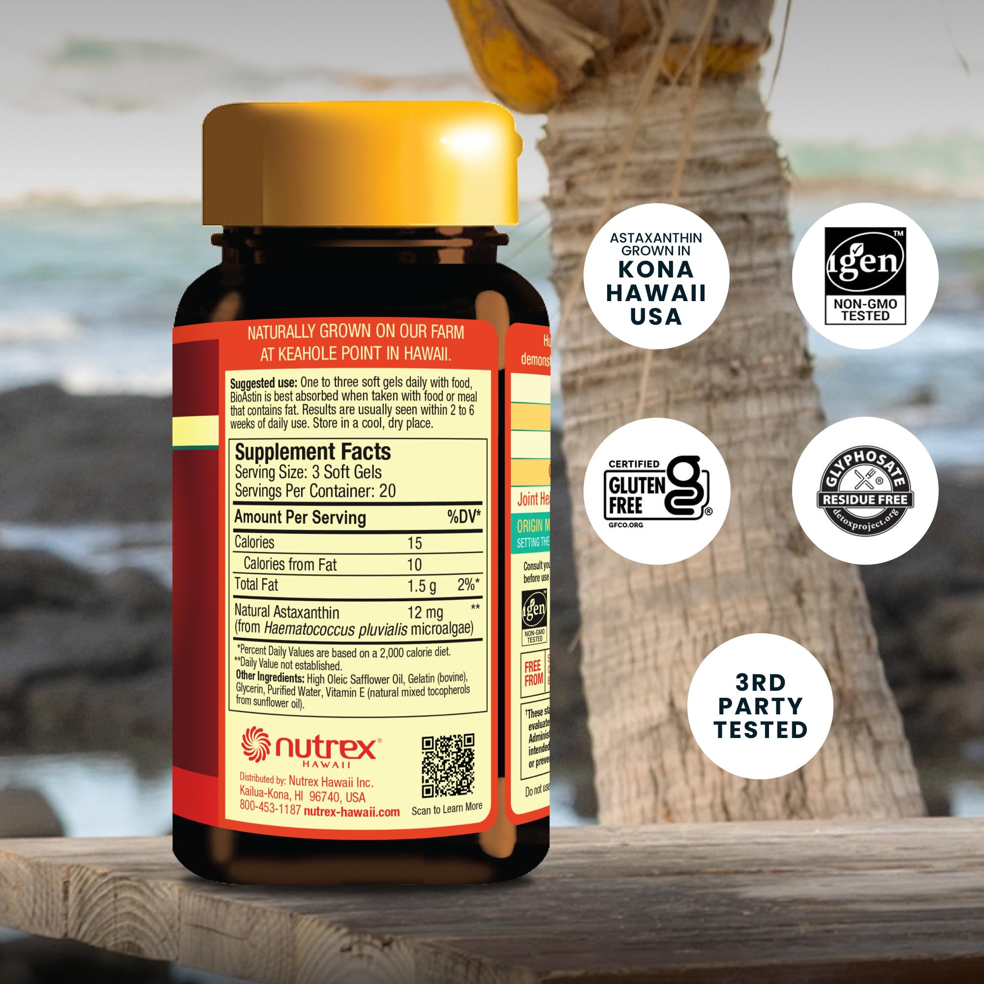 Nutrex Hawaii cápsula en mano mostrando tamaño fácil de tragar