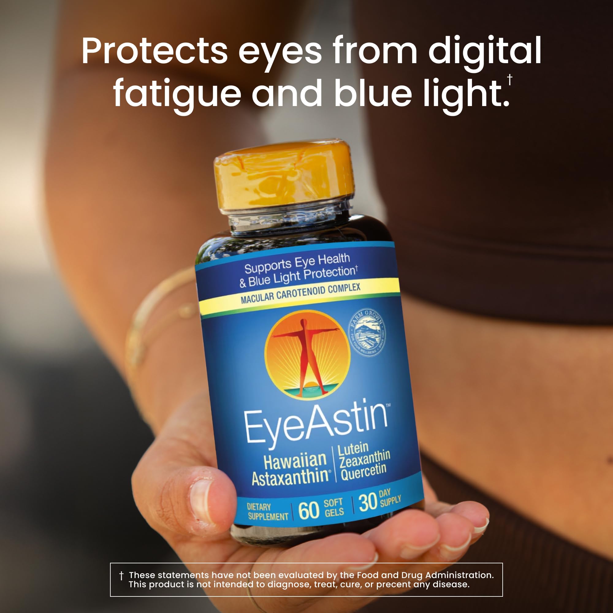 Nutrex Hawaii EyeAstin primer plano de textura de cápsula para absorción eficaz