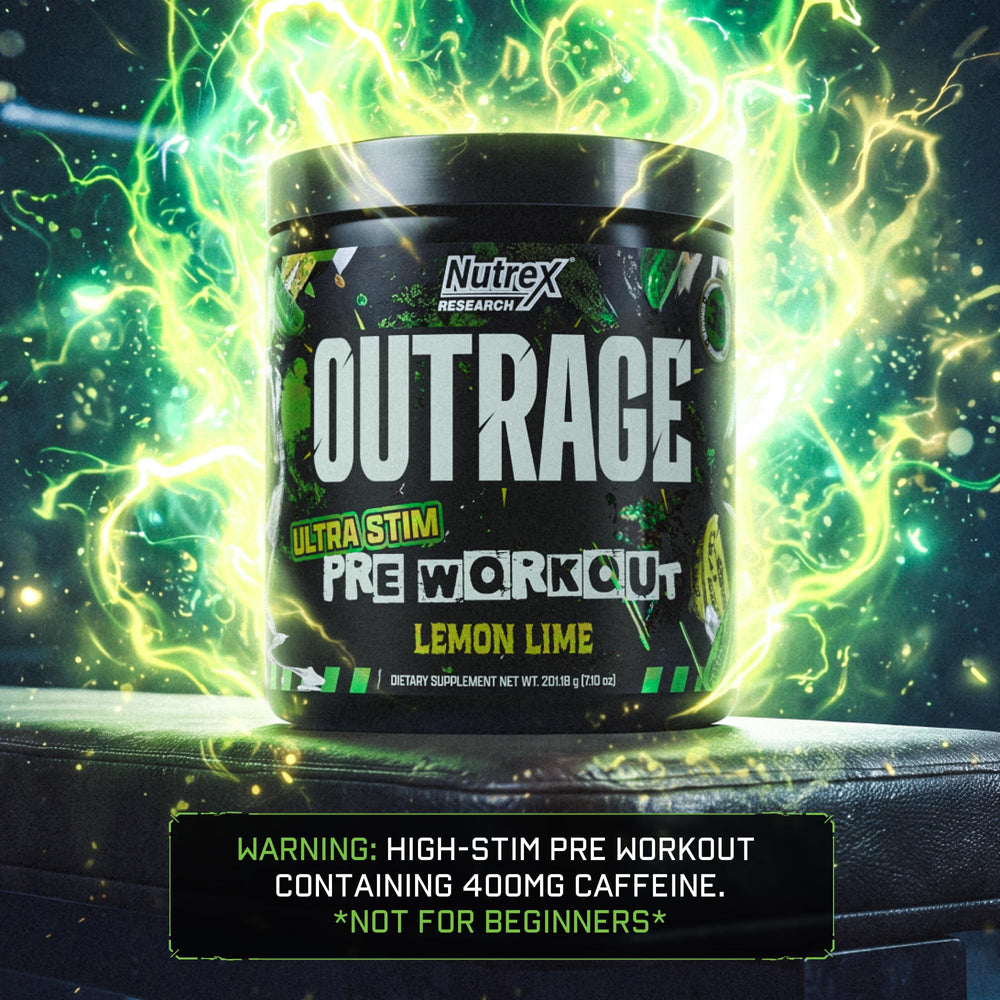 Nutrex Research Outrage textura del polvo en primer plano para mezcla fácil y sabor consistente