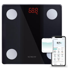 NUTRI FIT vista frontal de la báscula con lectura clara y diseño moderno
