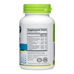 Cápsula NutriBiotic en mano para comparar tamaño y facilidad de uso