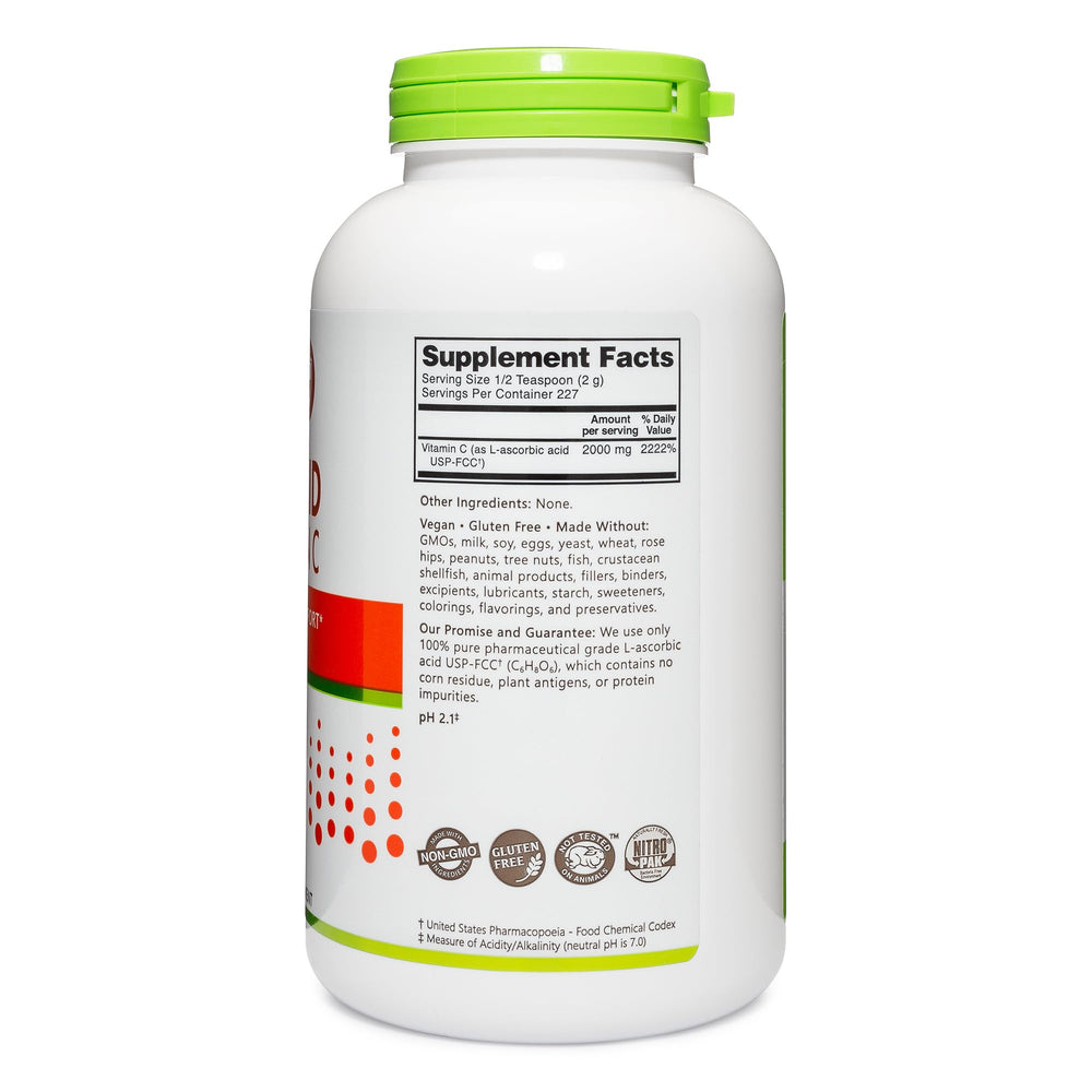 NutriBiotic disuelto en vaso mostrando uso práctico y aporte de vitamina C