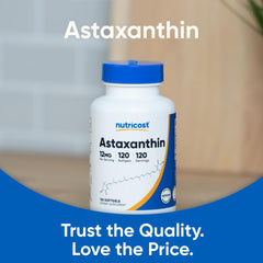 Nutricost Astaxanthin comparación de tamaño con regla para referencia de escala