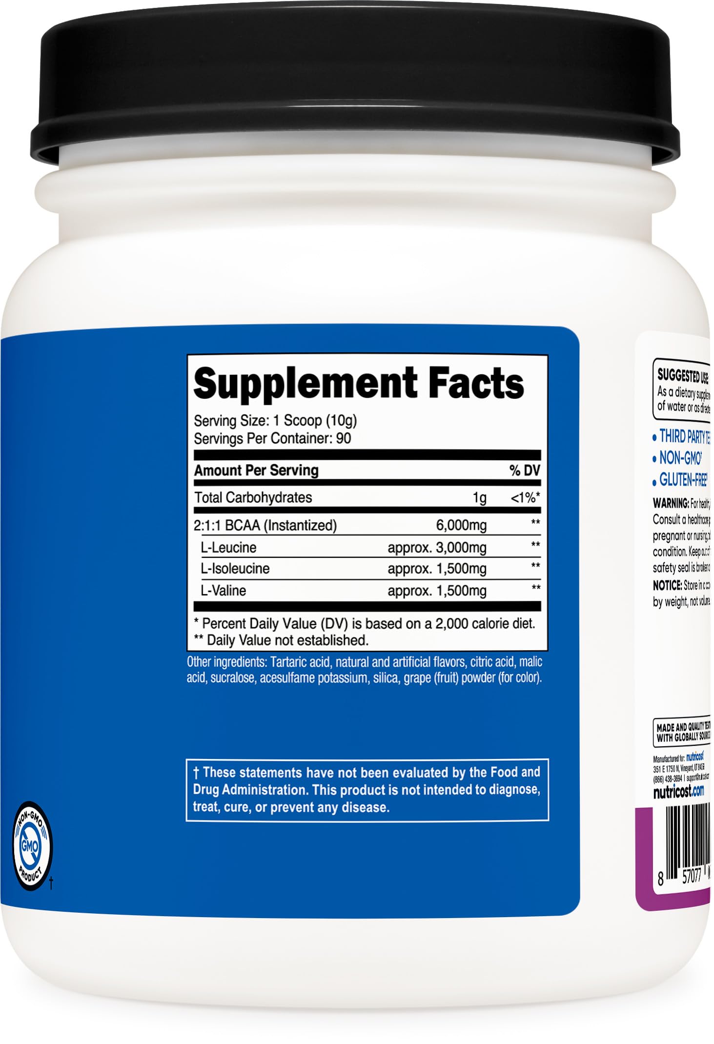 Vaso con bebida Nutricost BCAA uva listo para tomar, hidratación conveniente