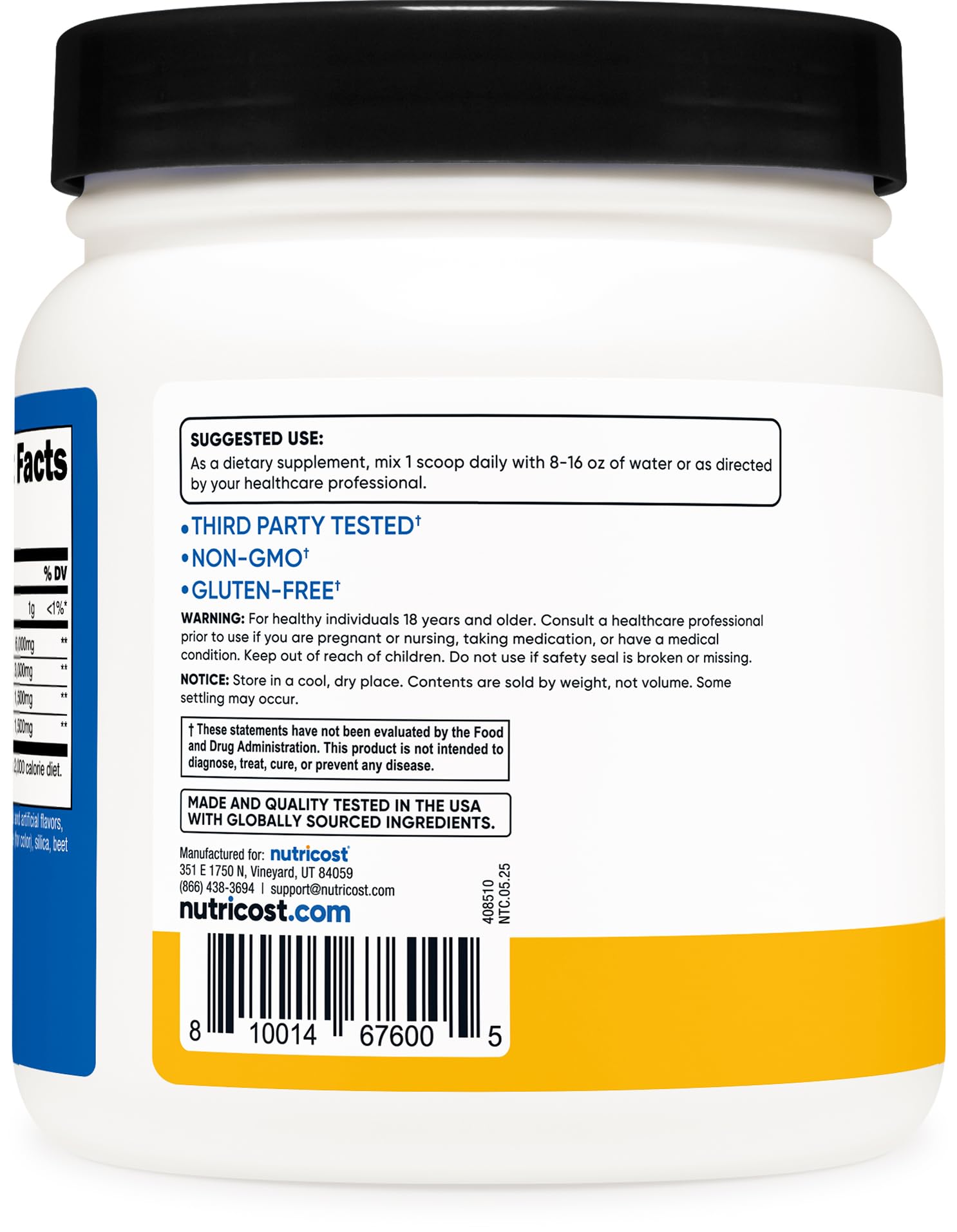 Nutricost scoop junto a lista de ingredientes, dosificación precisa y cómoda