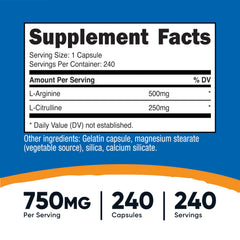 Nutricost primer plano cápsula textura para fácil absorción