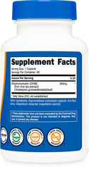 Nutricost DHM en mesa como parte de rutina diaria de suplementos