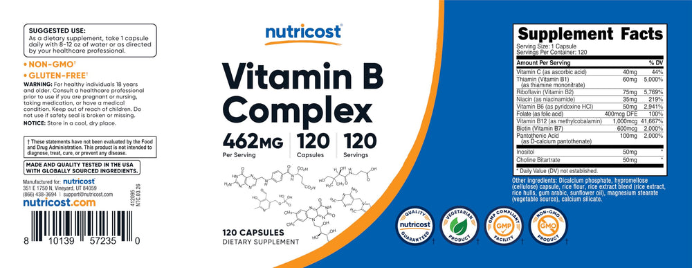 Nutricost en escena de desayuno saludable integrando el suplemento
