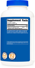 Producto Nutricost junto a equipo de entrenamiento resaltando uso deportivo y recuperación