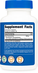 Nutricost en mesa de suplementos ilustrando uso diario conveniente