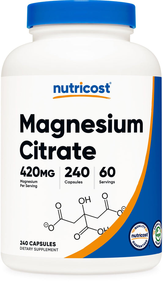 Nutricost envase frontal mostrando etiqueta clara y dosis