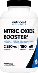 Nutricost frasco frontal mostrando etiqueta y cantidad 180 cápsulas, confianza de marca