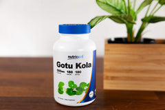 Nutricost etiqueta detallada con información de ingredientes y certificaciones
