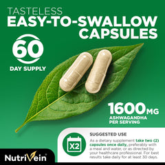 Nutrivein cápsula en mano mostrando tamaño fácil de tragar