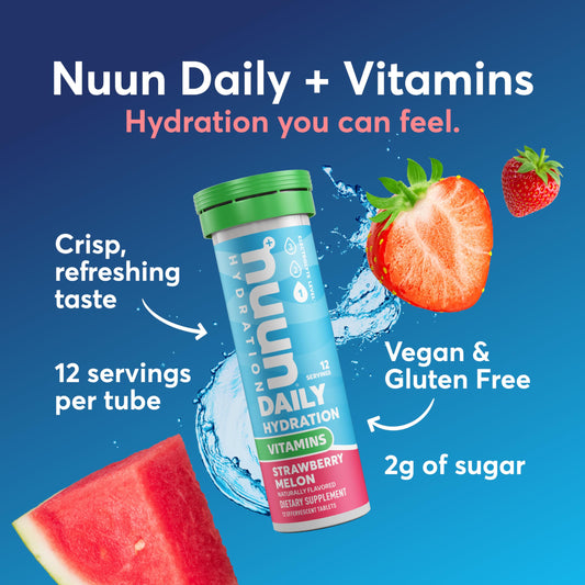 Nuun tableta disolviéndose en agua con efervescencia rápida y refrescante