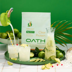 Oath Nutrition cucharada con una porción, comparación de tamaño y conveniencia.