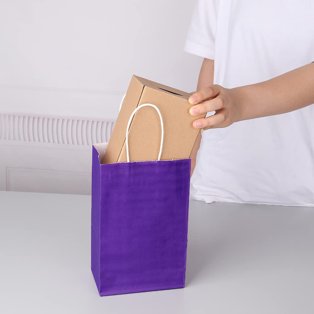 Oikss varias bolsas apiladas listas para venta al por mayor eficiente