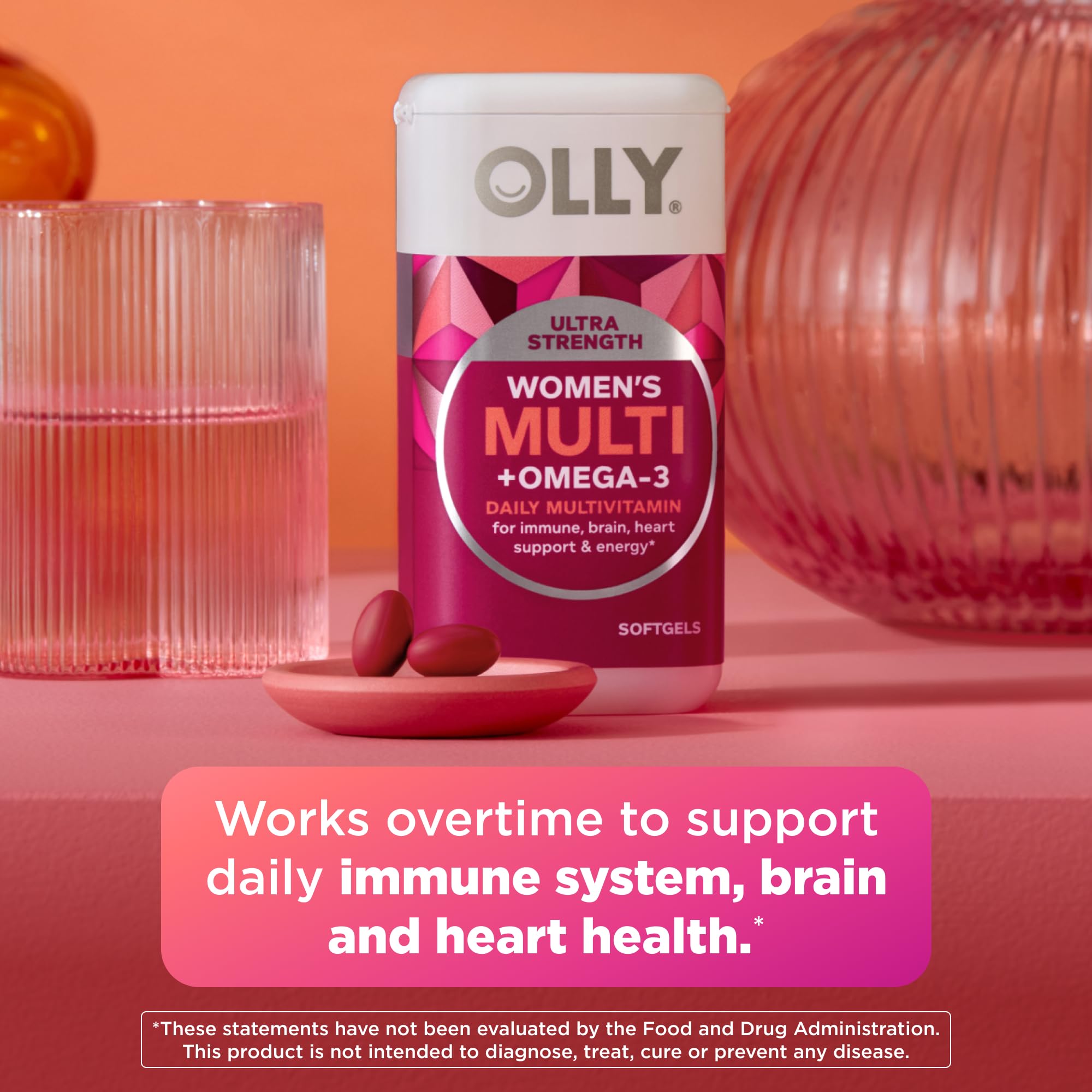 OLLY detalle de la textura de softgel fácil de tragar y sin azúcar