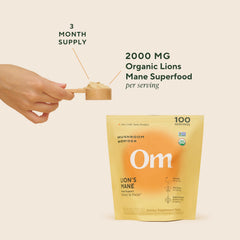 OM MUSHROOM SUPERFOOD etiqueta nutricional visible, información clara para consumidores