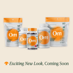 OM MUSHROOM SUPERFOOD escena de desayuno saludable integrando las cápsulas