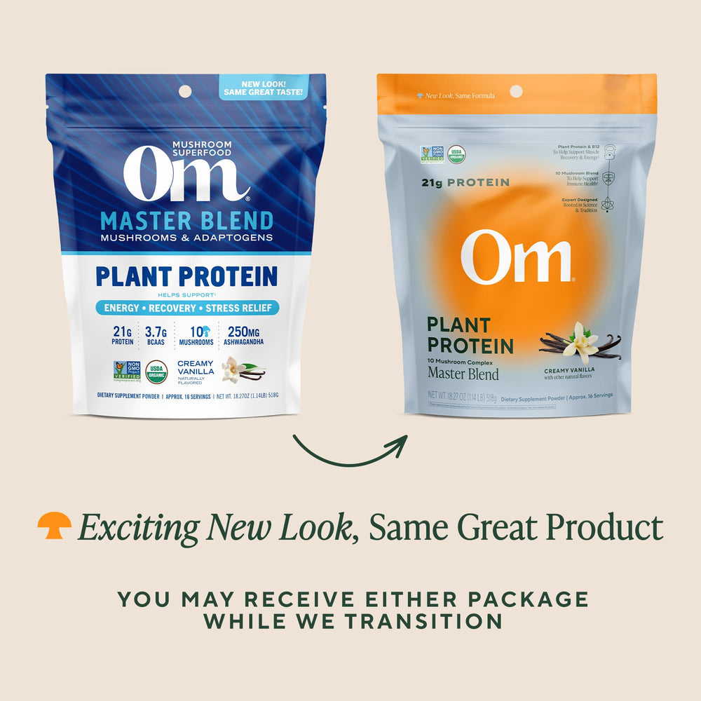 OM MUSHROOM SUPERFOOD batido post-entreno en manos de persona activa
