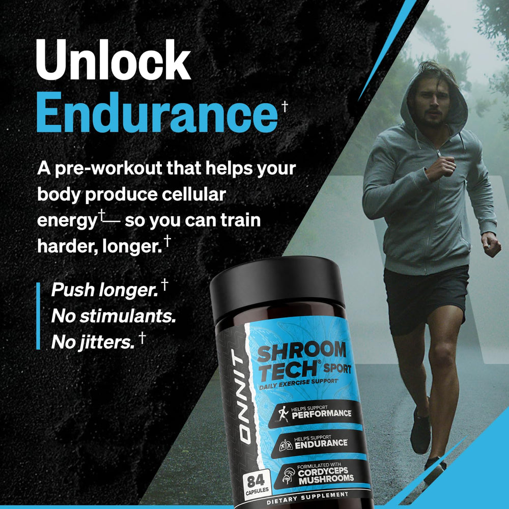 ONNIT cápsulas Shroom Tech SPORT en mano para mostrar dosis práctica