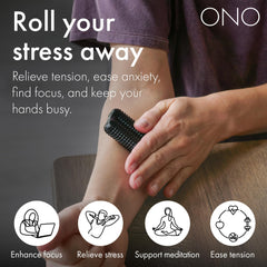 ONO Roller sobre escritorio para aliviar estrés durante el trabajo
