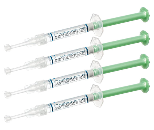 Opalescence kit empacado frontal mostrando 4 jeringas y beneficio de recarga profesional