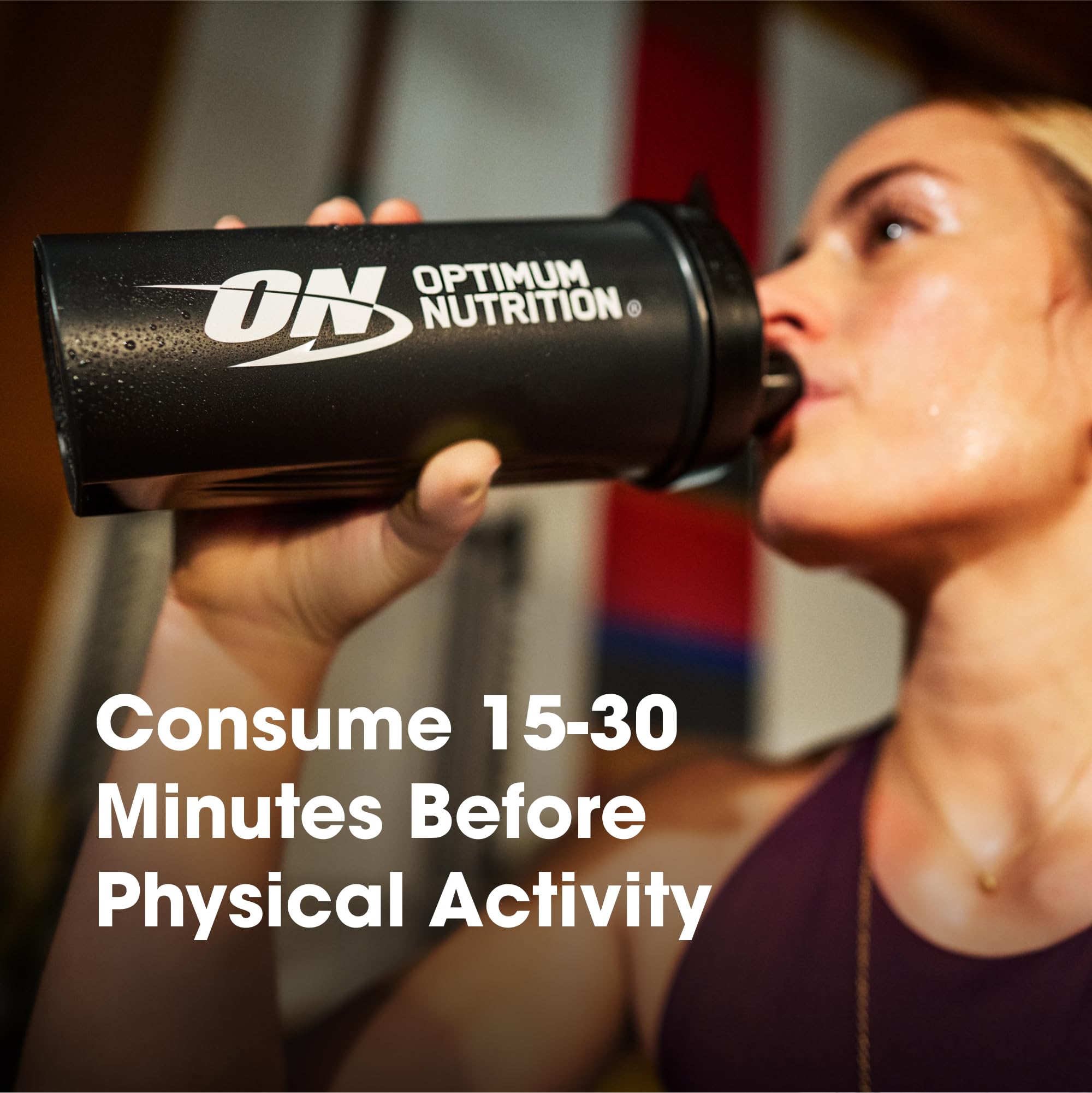 Acercamiento a la etiqueta nutricional de Optimum Nutrition para ver ingredientes clave