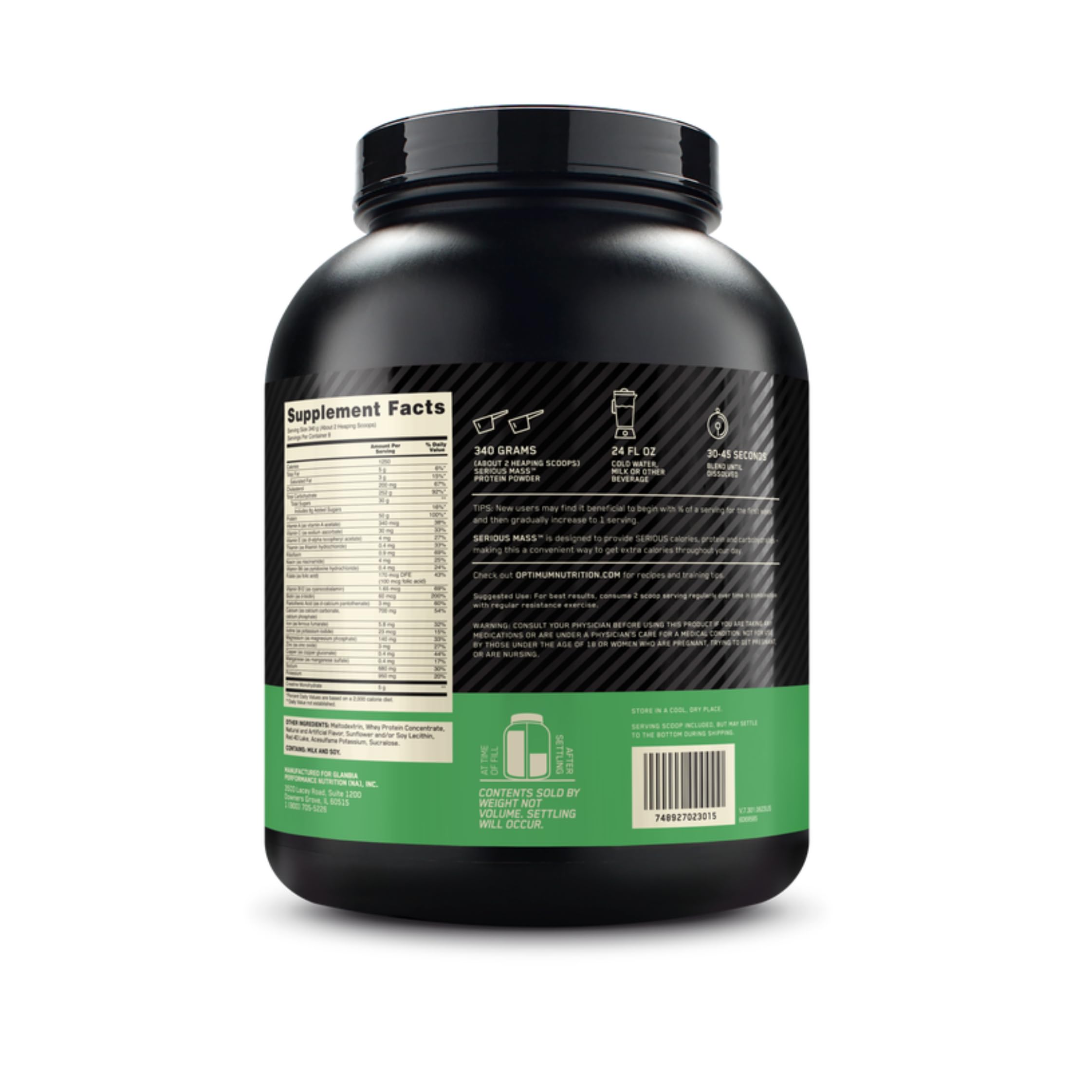 Optimum Nutrition estilo de vida con atleta sosteniendo el envase antes de entrenar