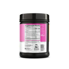 Optimum Nutrition polvo usado en mano de atleta en un gimnasio, listo para consumo