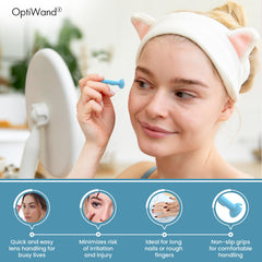 OptiWand en escenario lifestyle respaldando rutina cotidiana de lentes