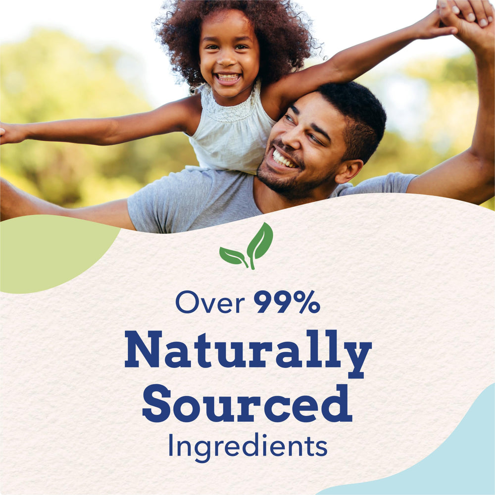 Comparación de tamaño Orajel Superman junto a cepillo infantil