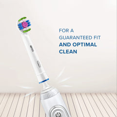 Oral-B cabezal en mano para apreciar tamaño y facilidad de uso