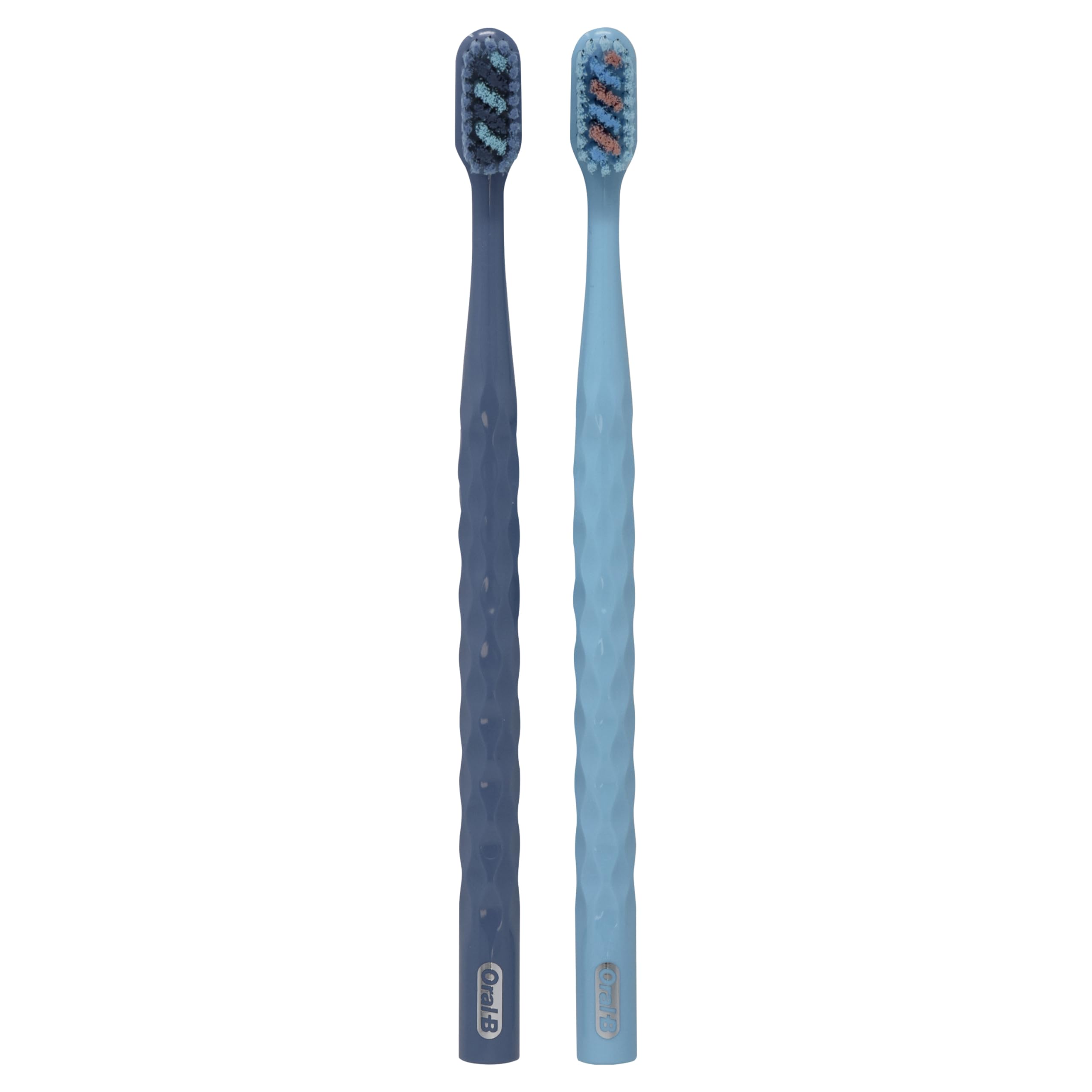 Oral-B detalle de cerdas x-filament que elimina placa y pule dientes