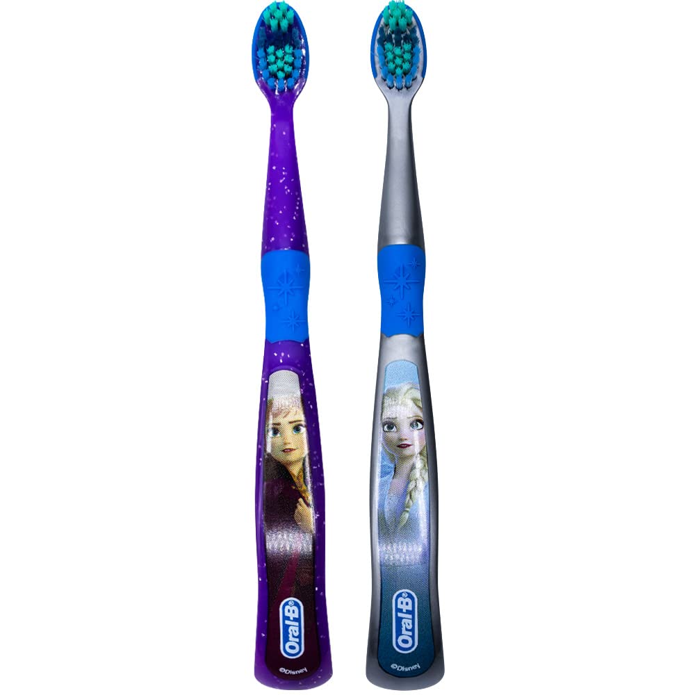Oral-B detalle del cabezal acolchado que protege encías sensibles