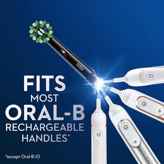 Oral-B detalle de cerdas anguladas para mayor cobertura interdental y limpieza