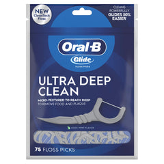 Oral-B sonrisa tras uso en ambiente de baño, transmite frescor y sensación de limpieza