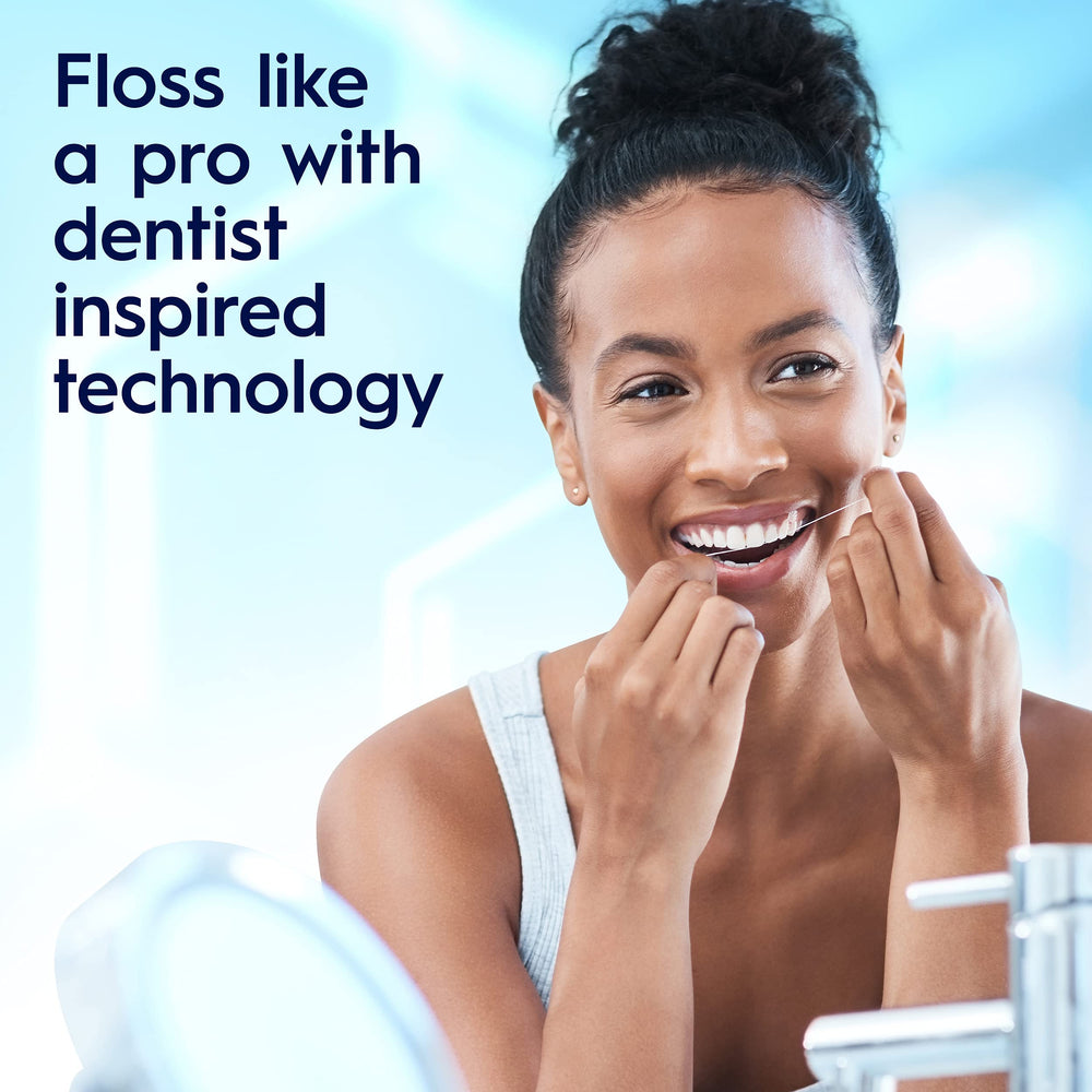 Oral-B Glide PRO uso con la mano mostrando facilidad de uso