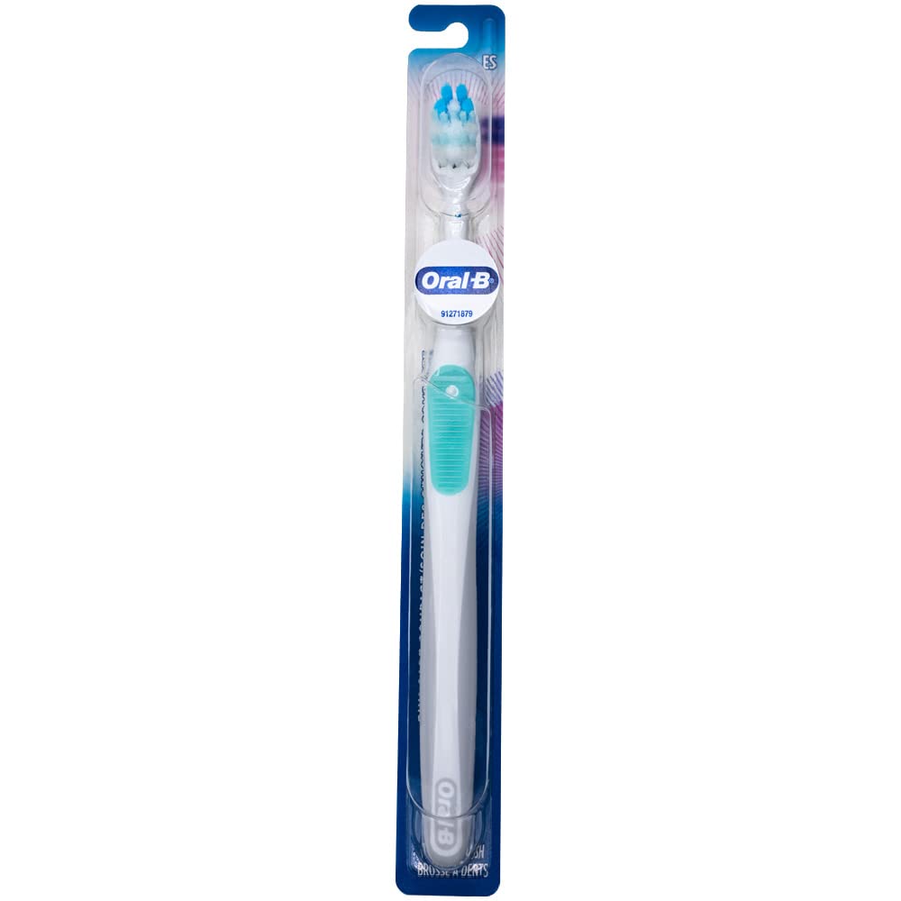 Oral-B cepillo en uso demostrando limpieza suave y controlada